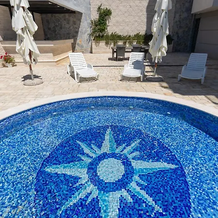 Tophill Altezza 9 View And Pool דירה